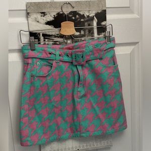 Signature 8 Dollskill bubblegum skirt